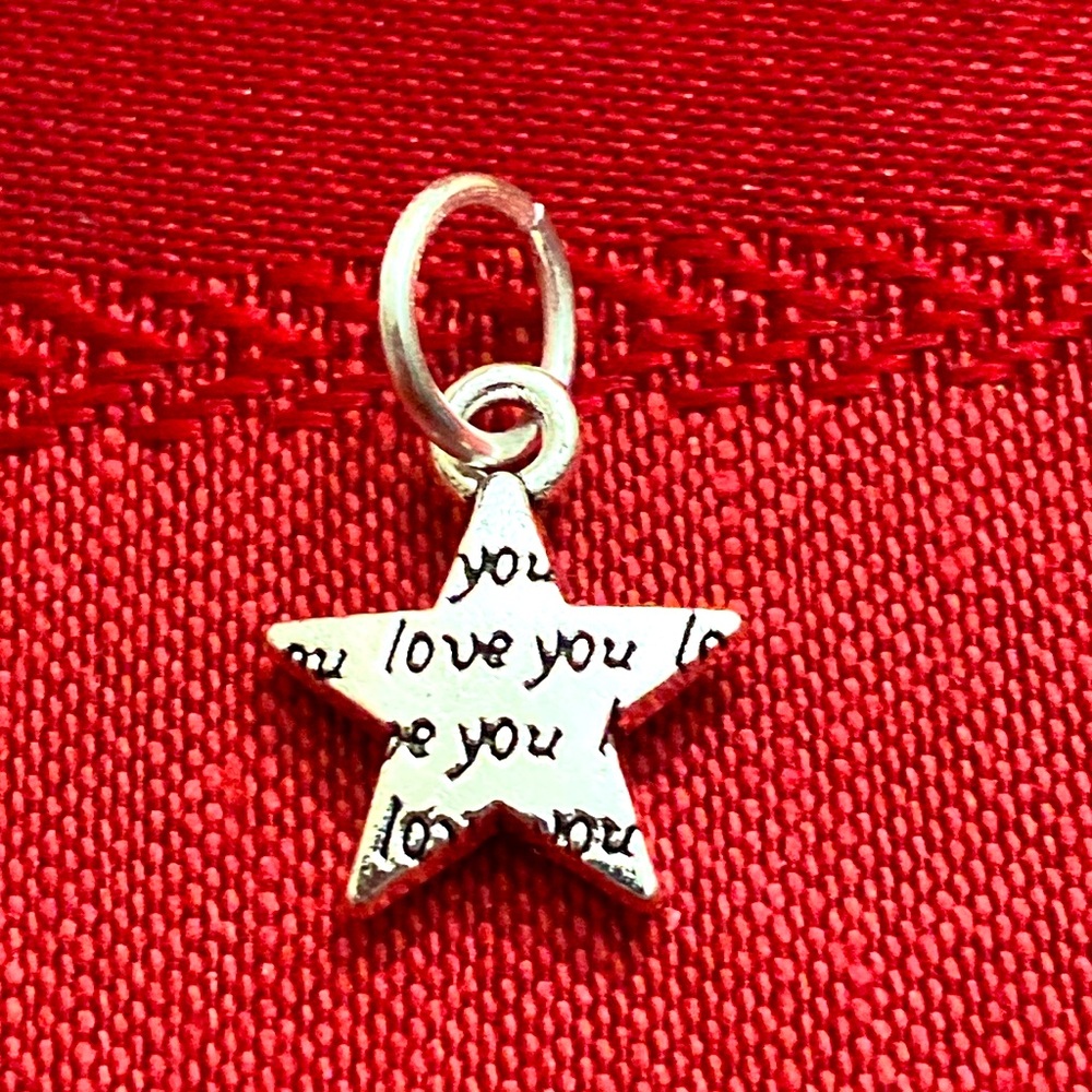 5/$10❤️❤️❤️NEW TIBETAN SILVER LOVE YOU STAR CHARM PENDANT